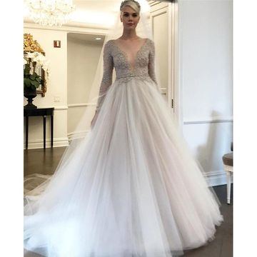 2018 Summer Wedding Dress Cap Sleeve V Neck Sequins Beaded Tulle Floor Length Vintage Bridal Gowns