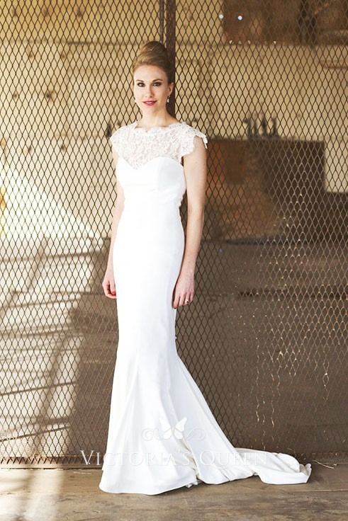 1950's vintage lace wedding dress alternative bride