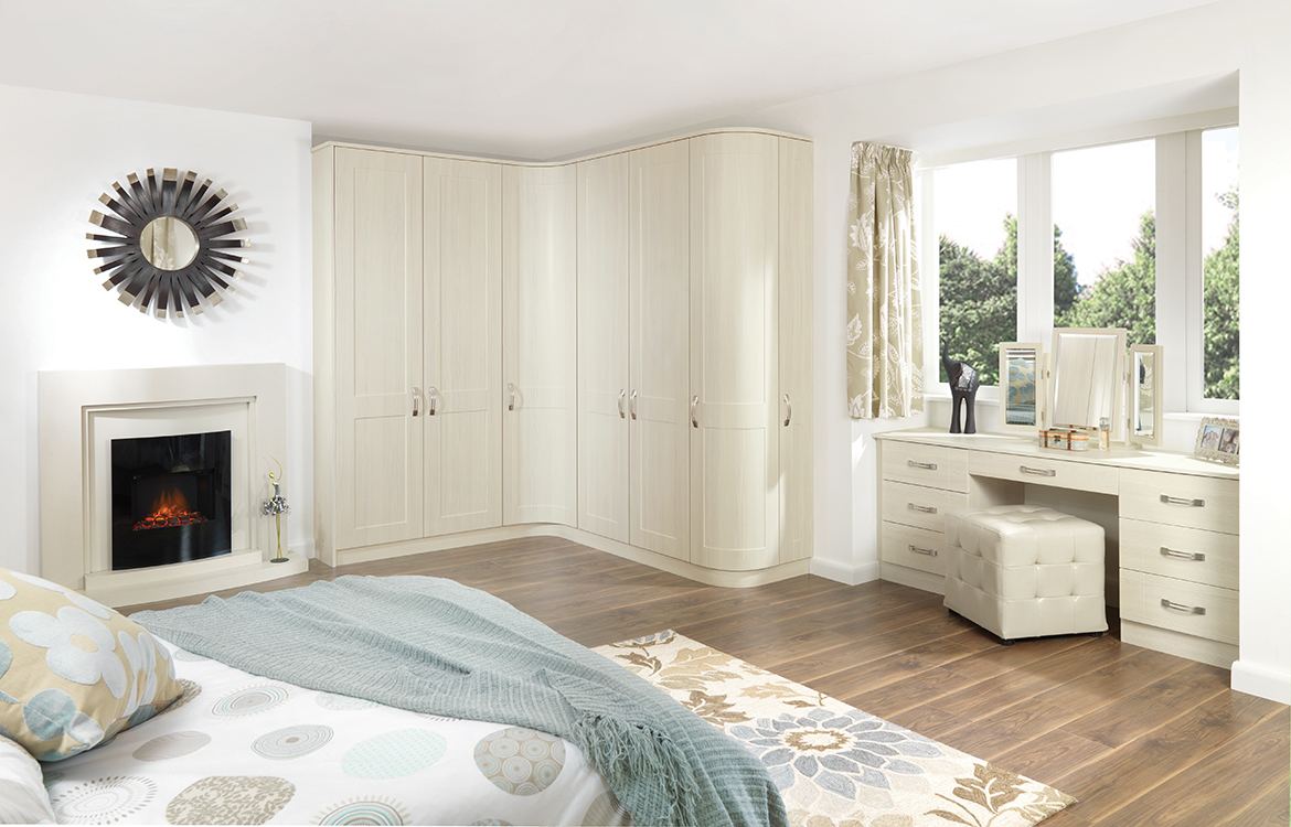 The classical colour and style of this shaker bedroom radiates a certain