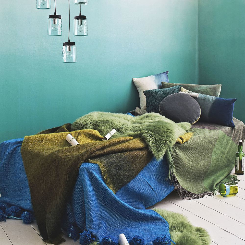 blue and white master bedroom navy bedrooms ideas walls bed wall
