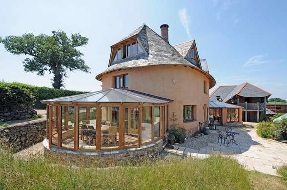 Cob House, Ottery St Mary, Devon EX11 1TJ