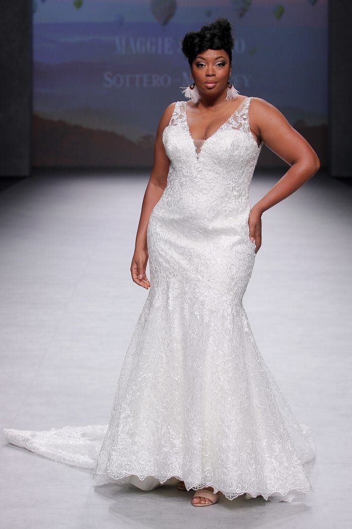 Maggie Sottero Diamond White Lace Over Satin The Grace Kelly Wedding Dress Size 2 (XS