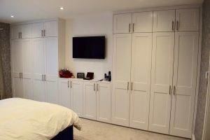 Bespoke Hand Made Fine Fitted Furniture Carpenter Herts Hertfordshire