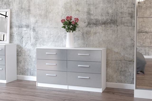 White gloss bedroom furniture