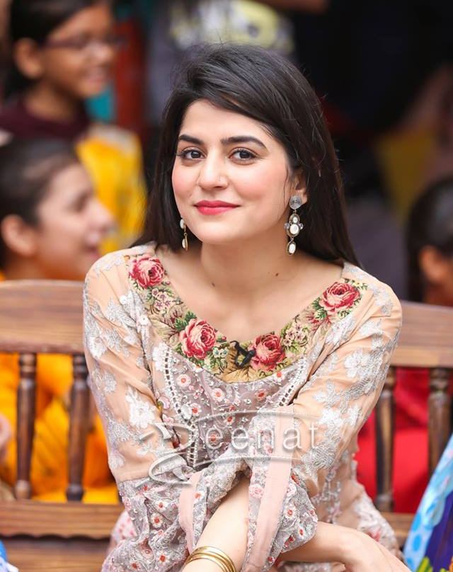 Sanam Baloch wearing emerald green wrap by Afsheen Mehboob ! Celebrity, Designer  Dresses