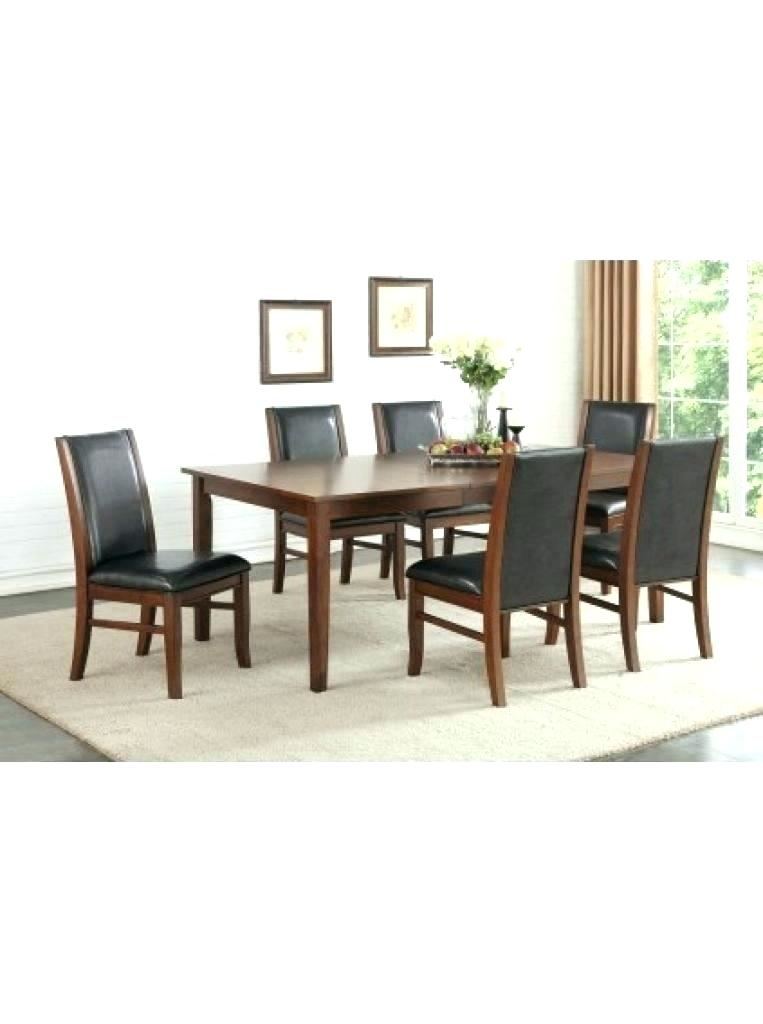 Extendable Rectangular in Wood Dinner Table