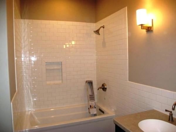 subway tile bathroom ideas black and white