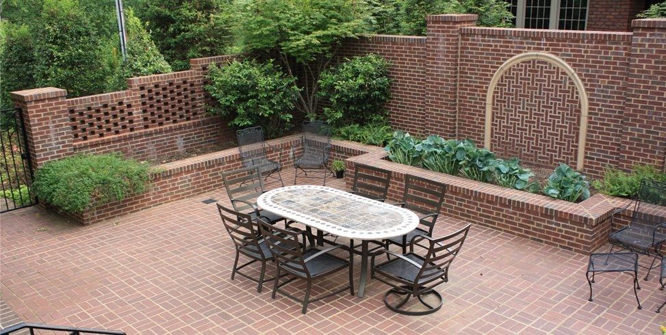 gravel landscaping ideas decorative patio