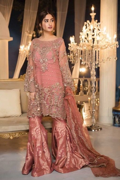 Bangladeshi Dress Design: Latest USA Trend News: Anarkali Frocks Eid  For Girls