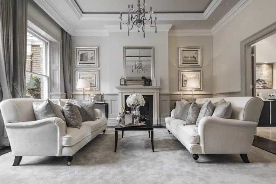 In love with this fresh georgian living room via www